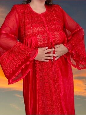 Vintage Gothic Romantic Nightgown Robe